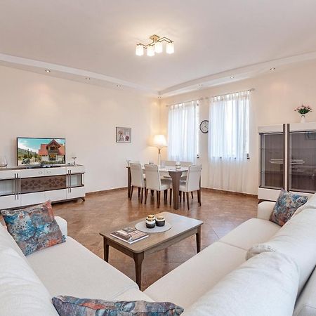 Stay Inn Apartments On Amiryan 4-6 Jerevan Eksteriør bilde