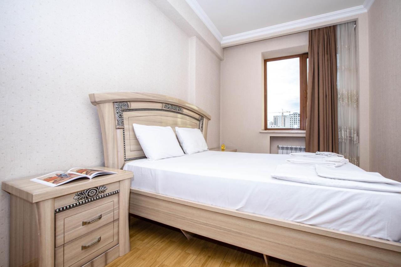 Stay Inn Apartments On Amiryan 4-6 Jerevan Eksteriør bilde