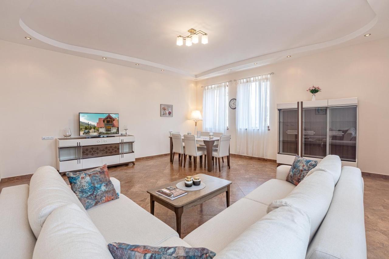 Stay Inn Apartments On Amiryan 4-6 Jerevan Eksteriør bilde
