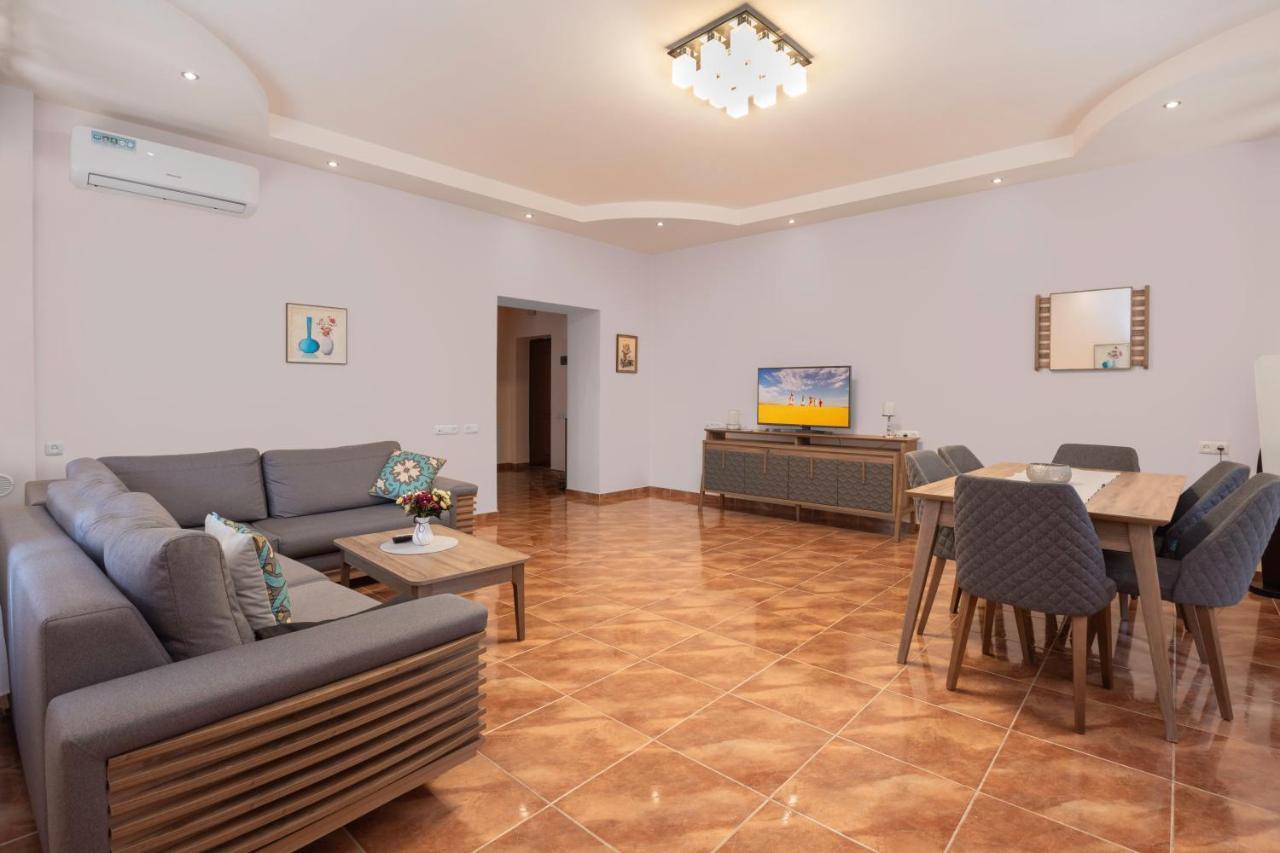 Stay Inn Apartments On Amiryan 4-6 Jerevan Eksteriør bilde